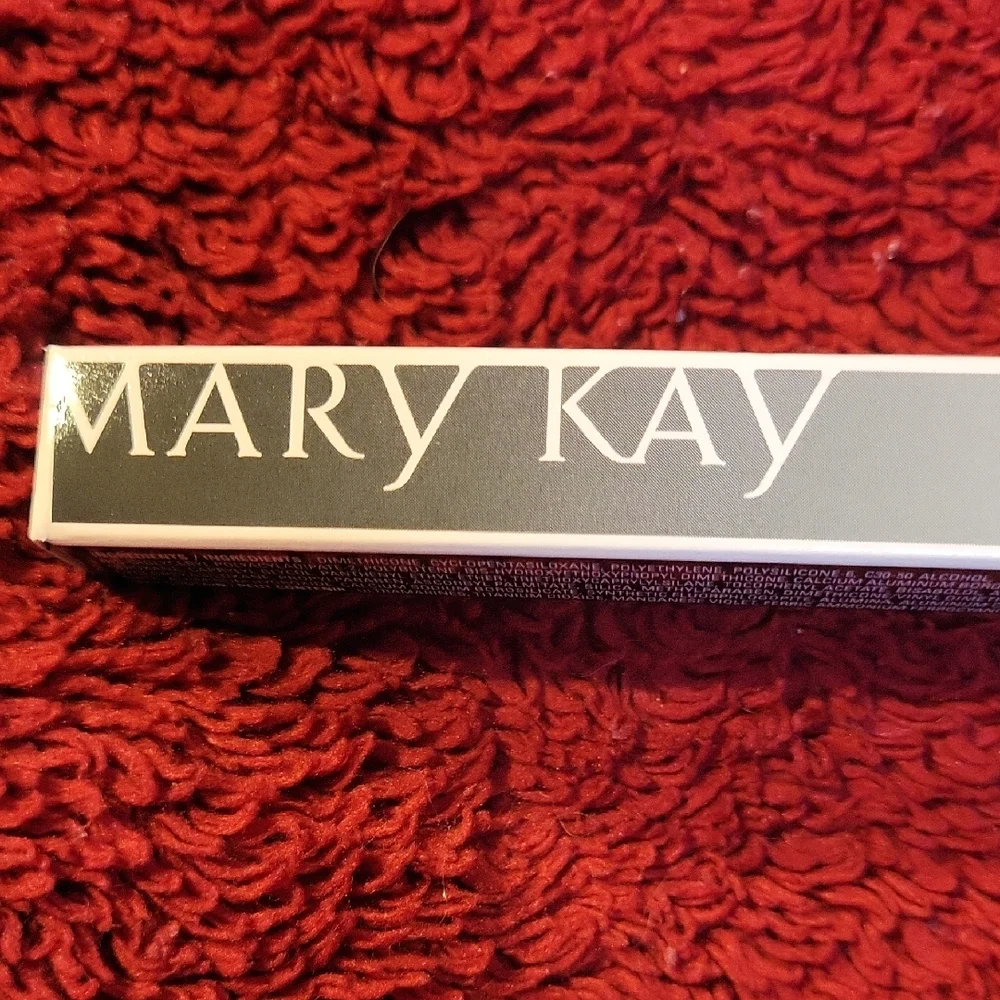 Mary Kay Bronze Eyeliner